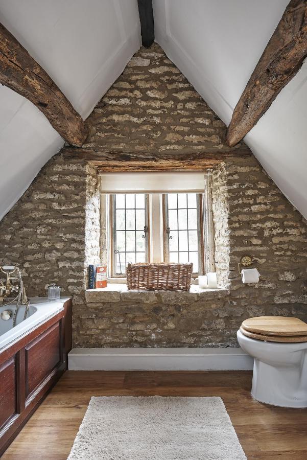 Luxury Cotswolds Cottage Optional Hot Tub, Castle Combe Dış mekan fotoğraf