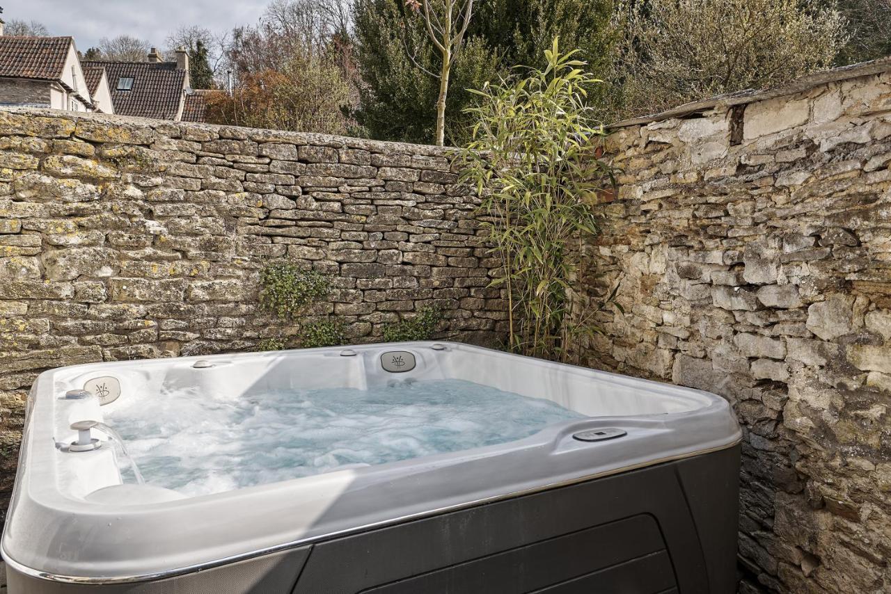 Luxury Cotswolds Cottage Optional Hot Tub, Castle Combe Dış mekan fotoğraf